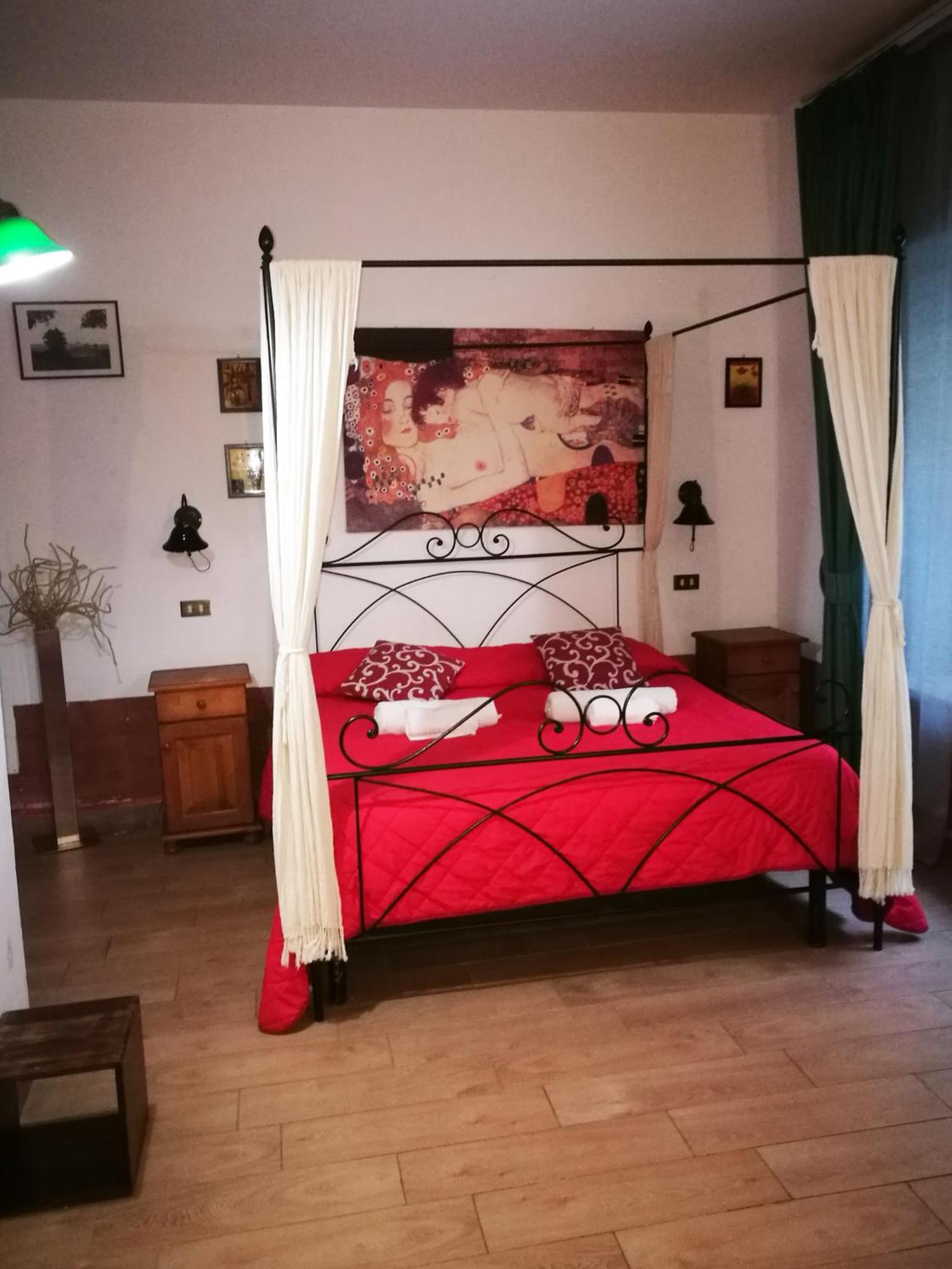 Apartment Cavour 1&2 Rom